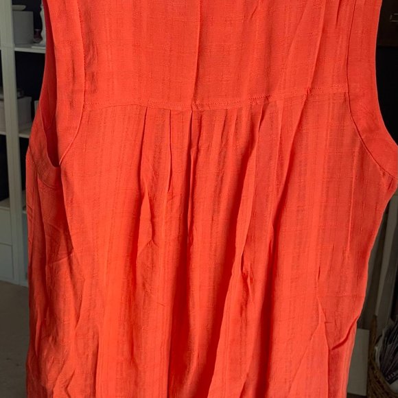 Relaxed Bohemian Orange Tank from Anthropologie - Picture 4 of 6